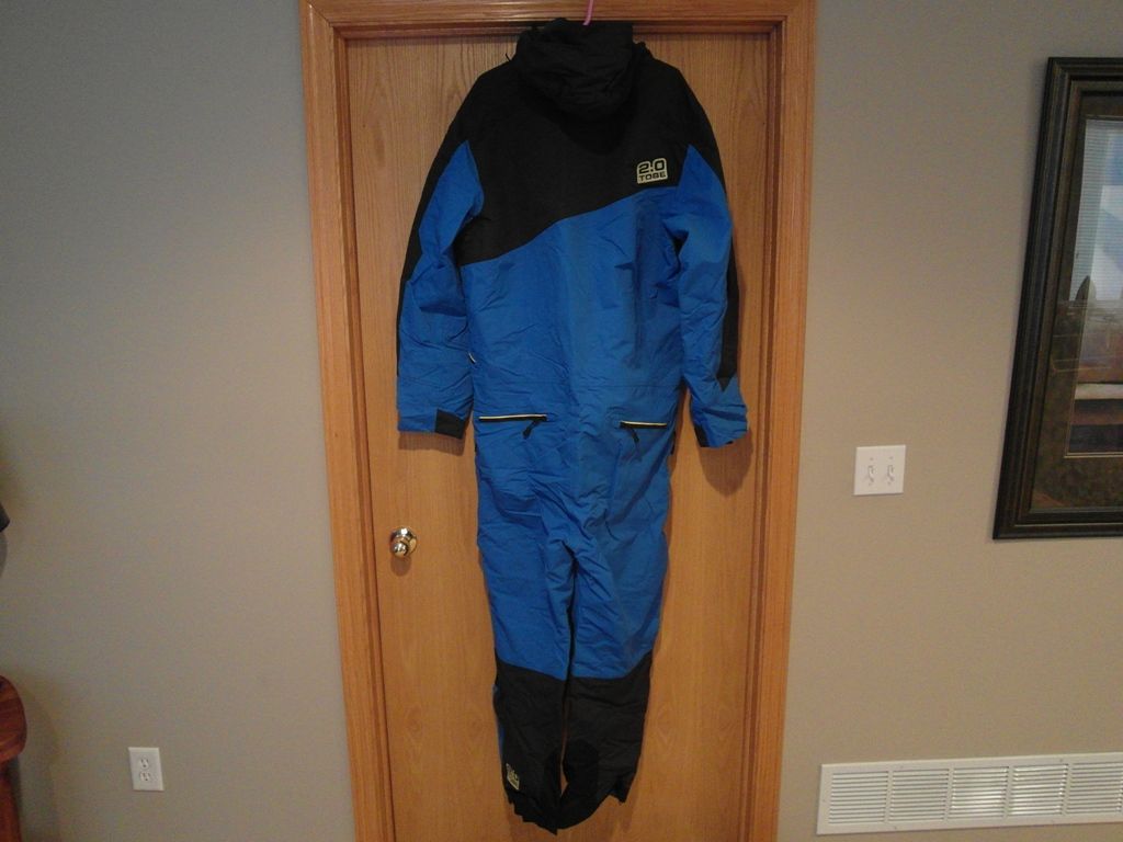 TOBE_Monosuit_04_zps6ac338a1.jpg