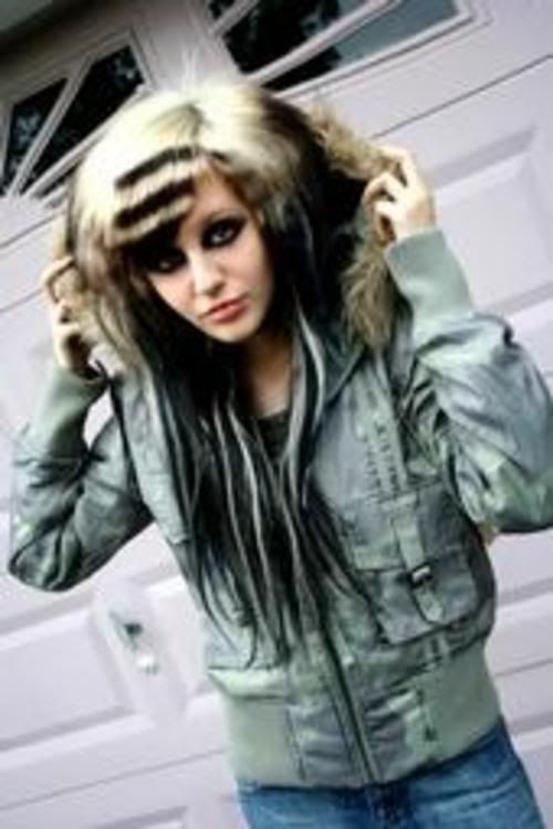 26-1.jpg kiki kannibal image by Jzashia