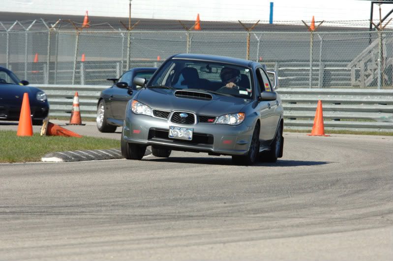 http://i92.photobucket.com/albums/l23/vladamani/20081007_6GR_NHMS_ONT_8783.jpg