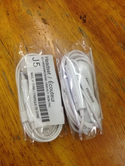 Sạc Lumia,LG,Samsung,Iphone,Ipad,Tai nghe Galaxy S4 & S3,Tai nghe Iphone 5 & 4S >>>>> - 7