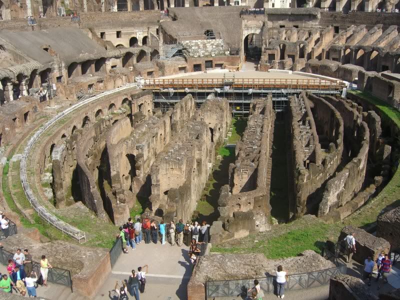 2007-05-11ColosseumRome16.jpg