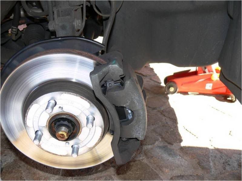 replacing brake pads for 2003 toyota corrola #6