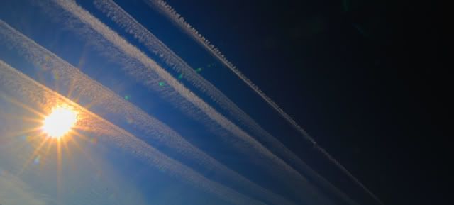 Contrails.jpg