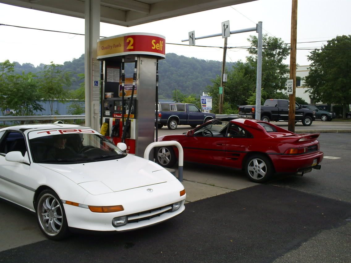 http://i92.photobucket.com/albums/l37/burnyd/Mr2%20pics/S5030329.jpg