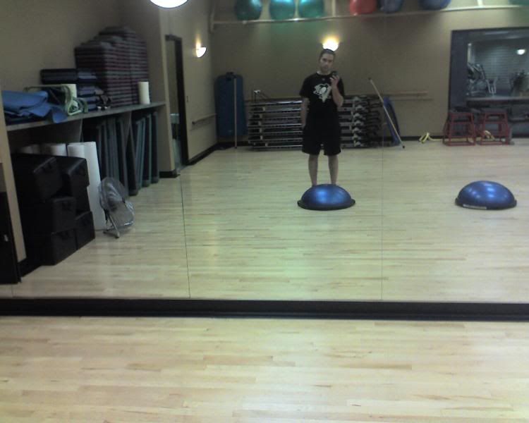 Heres some pics of me w a bosu ball.