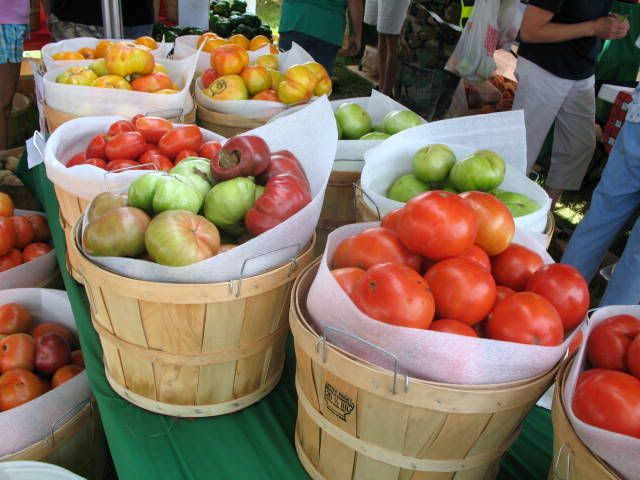 red, yellow, and green tomatoes