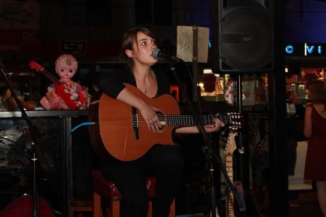 IMAGE: http://i92.photobucket.com/albums/l40/awithey/IMG_0298.jpg