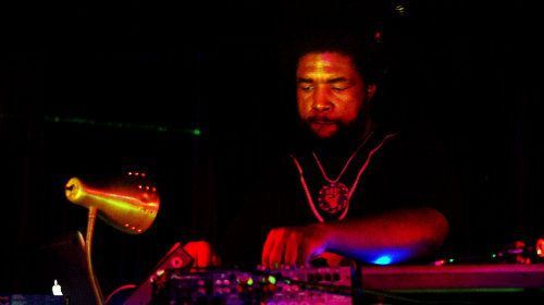 1682139-poster-1920-questlove-on-how-to-rock-your-new-years-eve-party_zps09bdec35